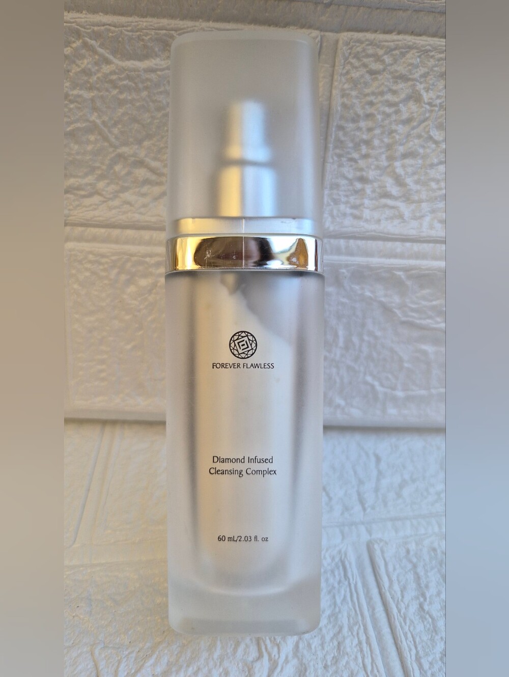 Forever Flawless Diamond Infused Cleansing Complex